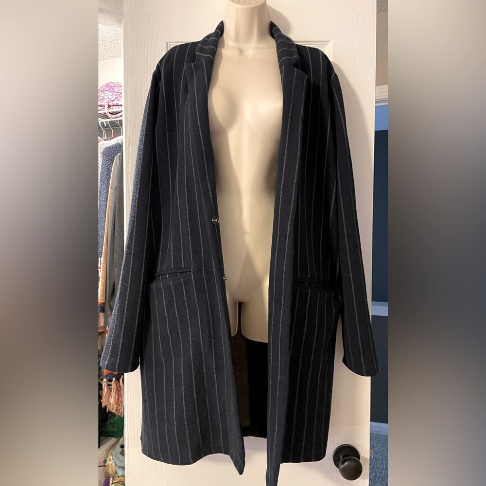 Umgee Pinstripe Longline Blazer size L
